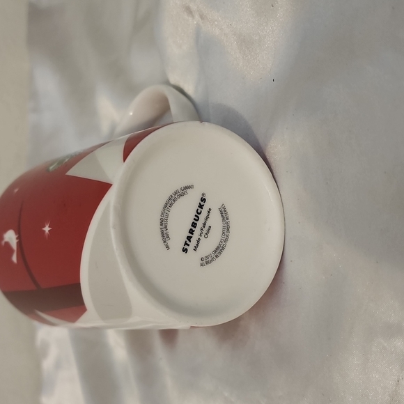 Starbucks Holiday Mug Set of 2 - Picture 5 of 5